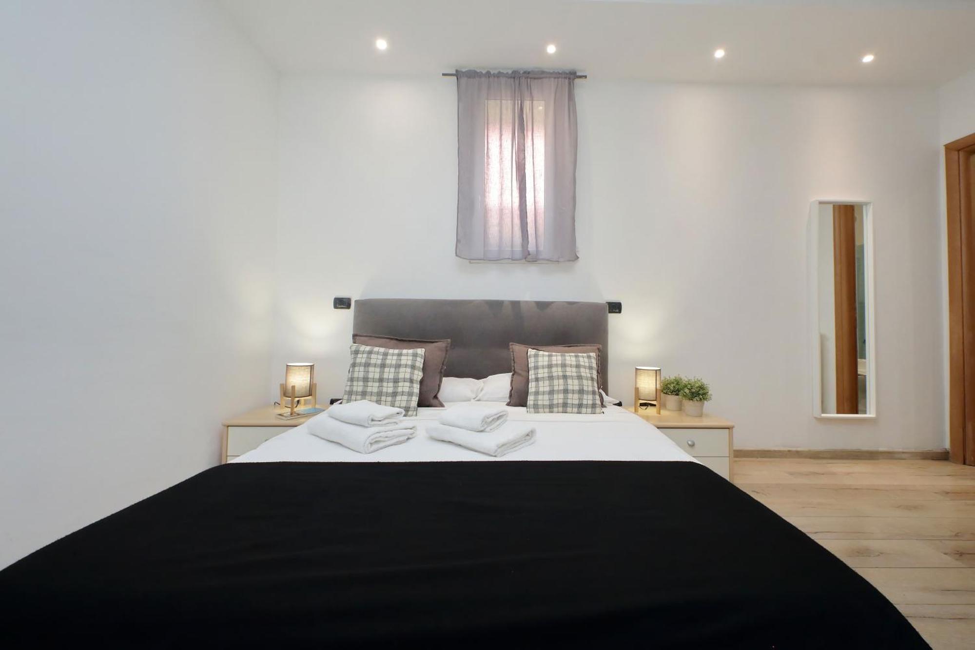Monte Del Gallo Apartment For Groups Roma Esterno foto